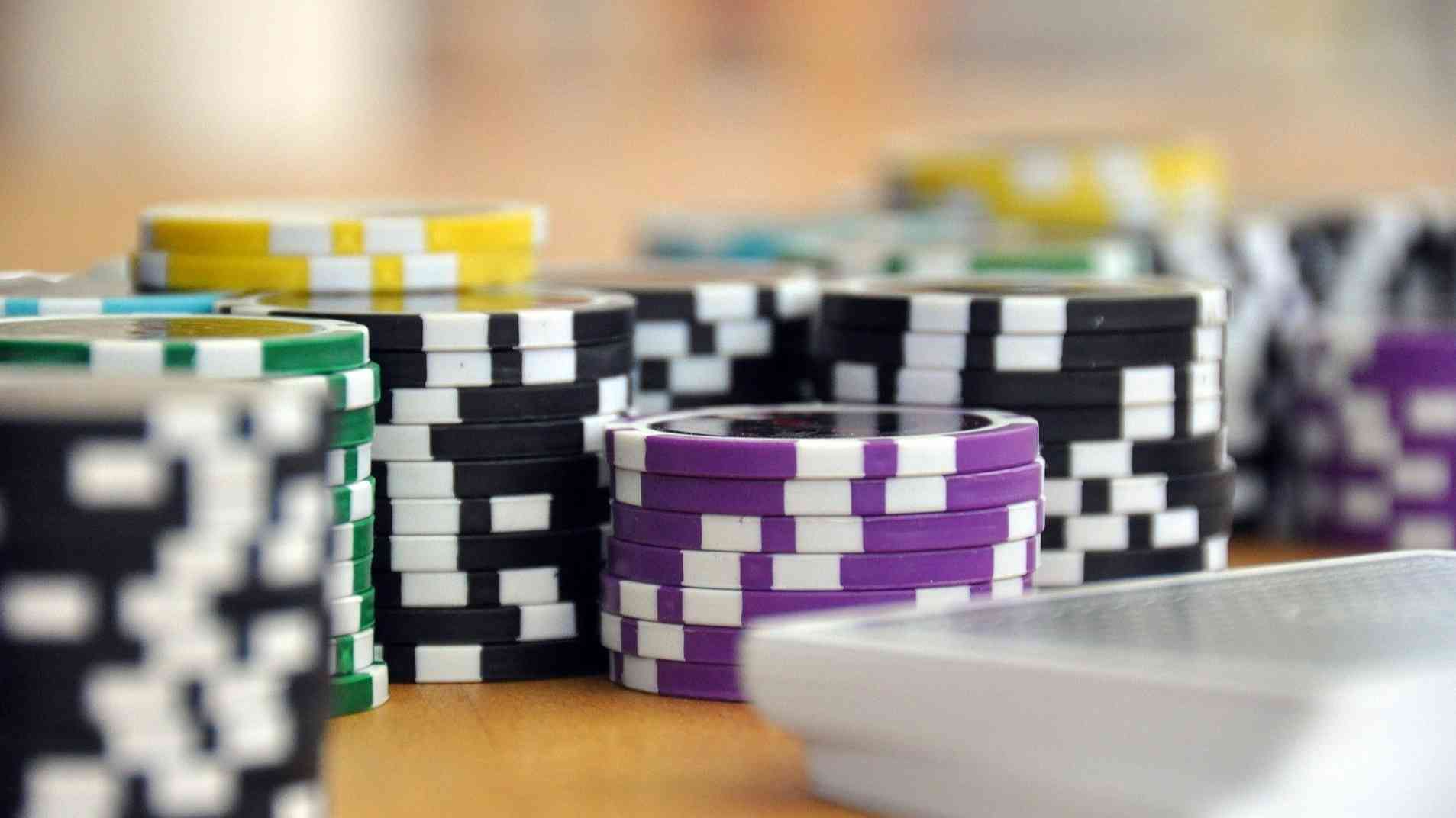 Apuestas en línea o físicas