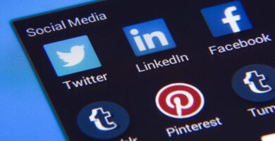 social media 1795578 1280 1